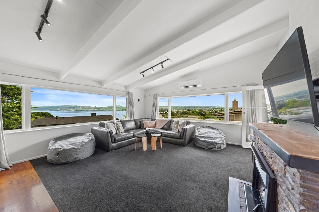 Hilltop House - Taupo Exterior foto